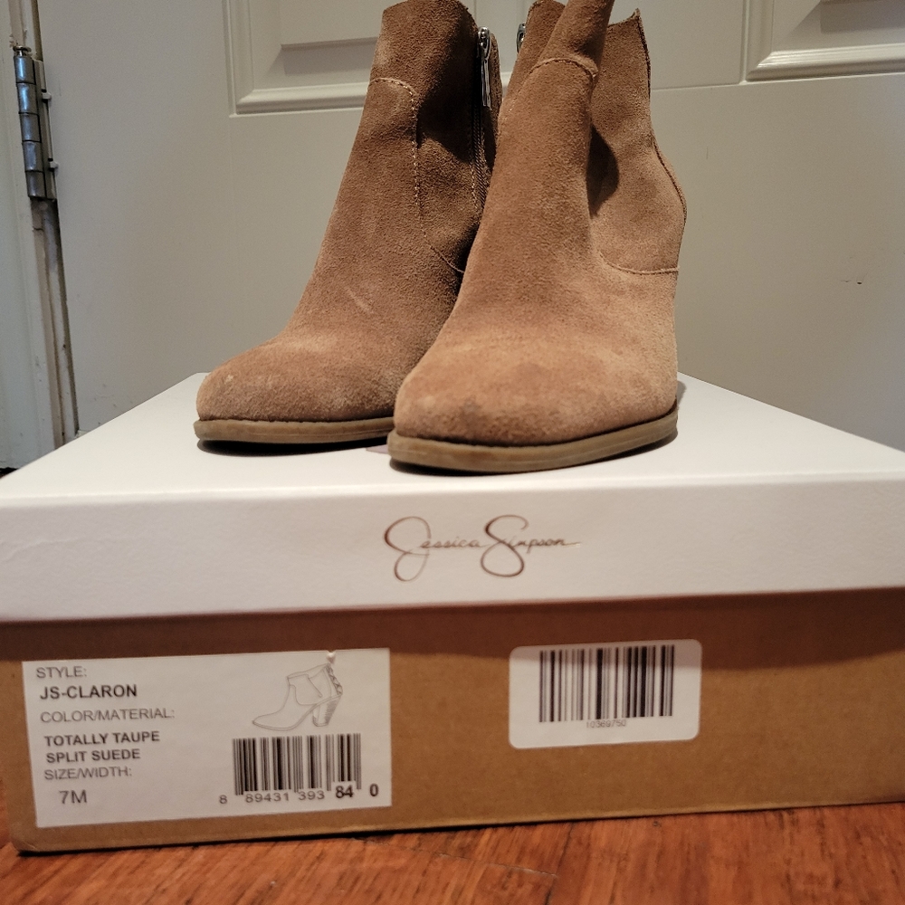Jessica Simpson Seude booties - taupe size 7